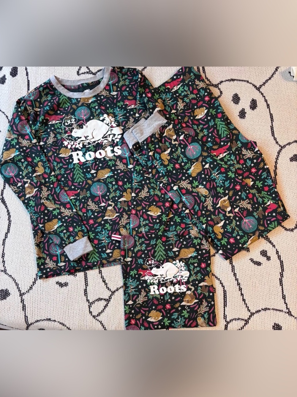 NWOT 🇨🇦 Roots kids pajama set 13/14 years old